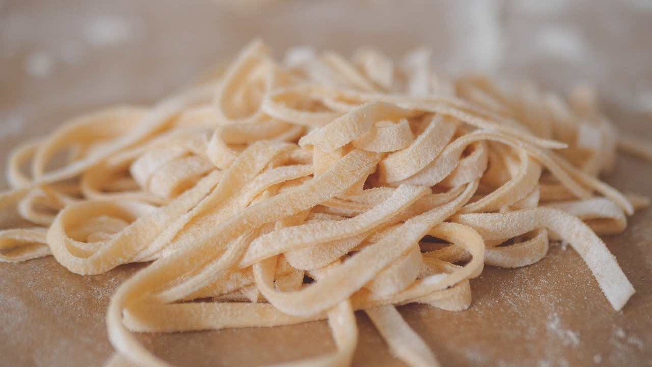 Come fare la pasta all'uovo come quella della nonna