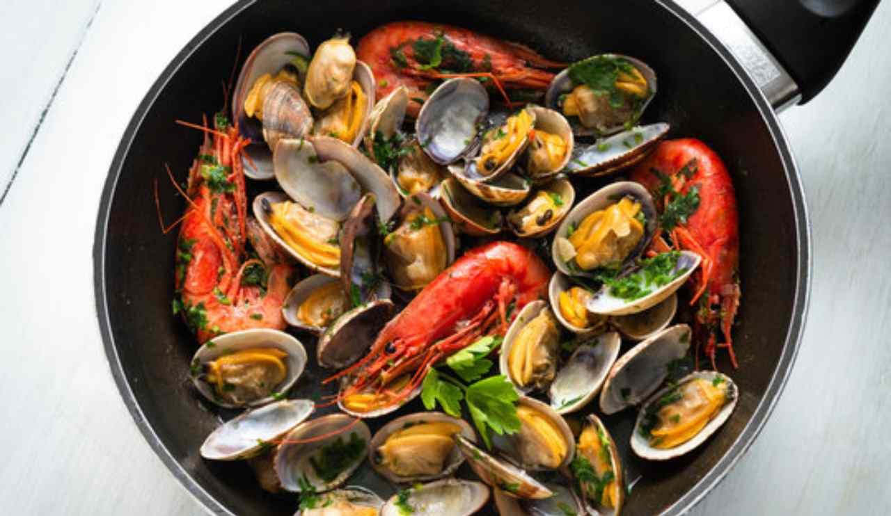 Come pulire crostacei e frutti di mare