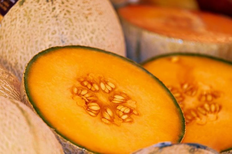 Melone: proprietà, benefici e calorie