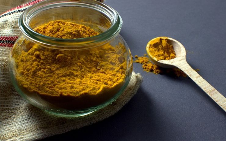 Curcuma: come dimagrire sfruttando le proprietà dimagranti di questa spezia