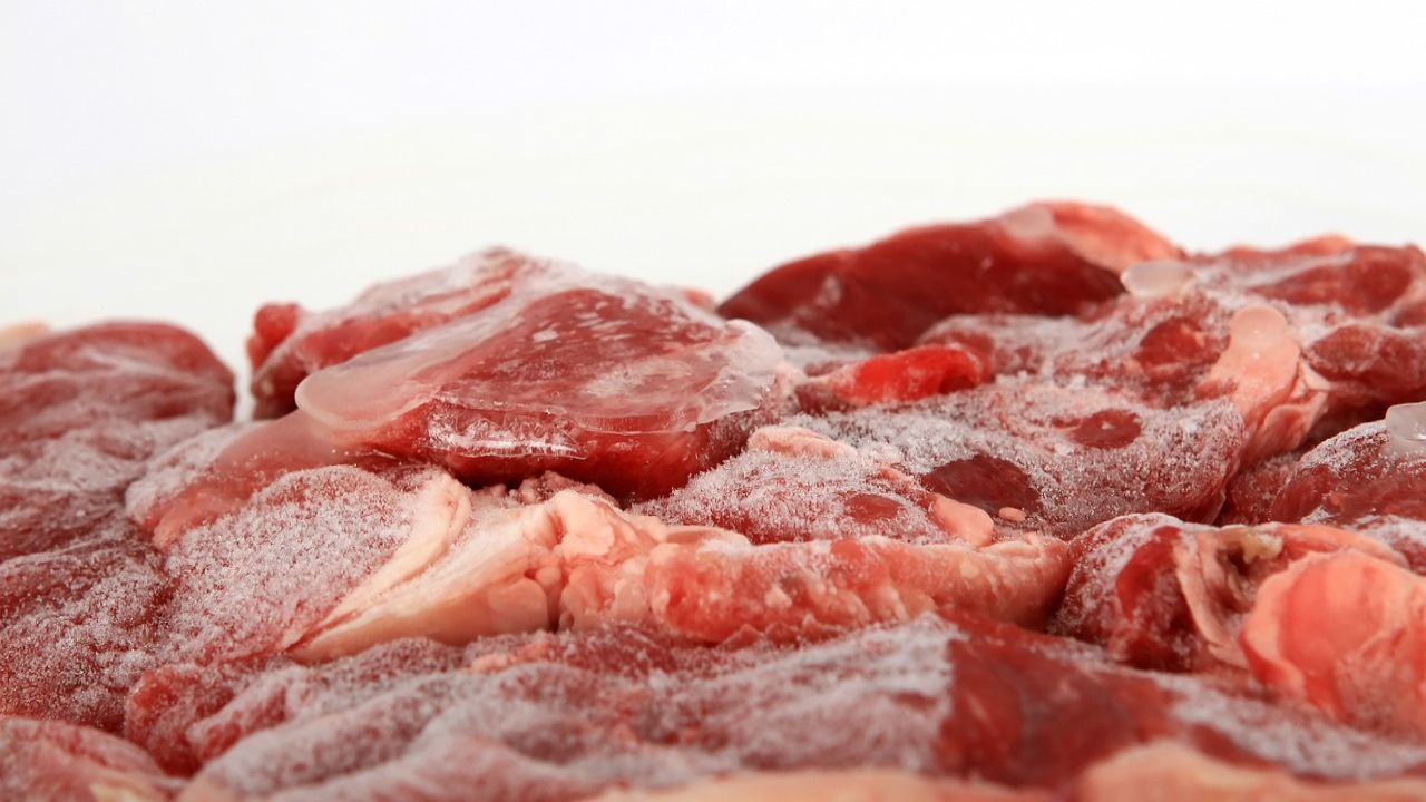 Come si scongela la carne: consigli utili