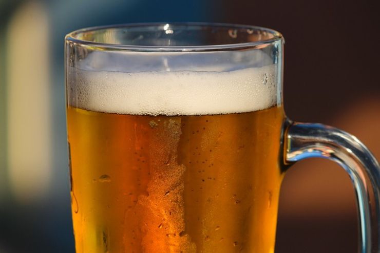 Birra e schiuma: qual è la quantità giusta e come si serve?