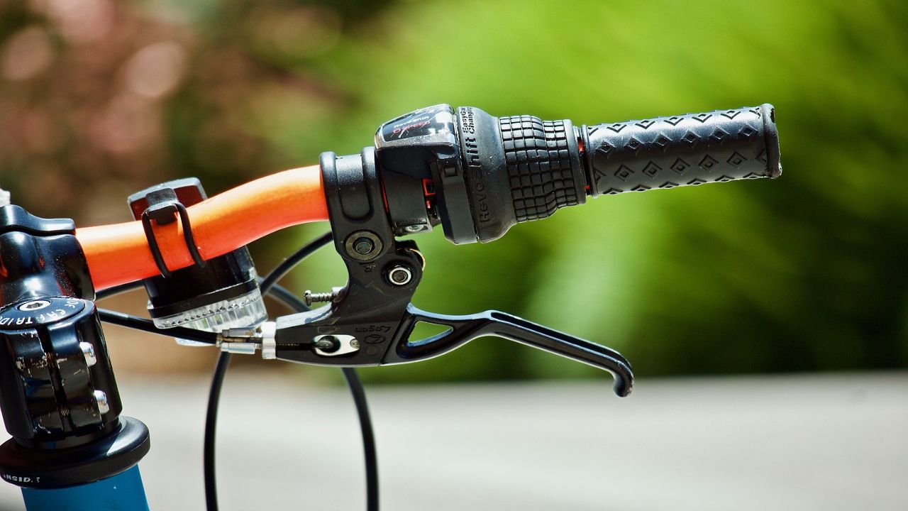 Freni della bici: come ripararli in pochi passaggi