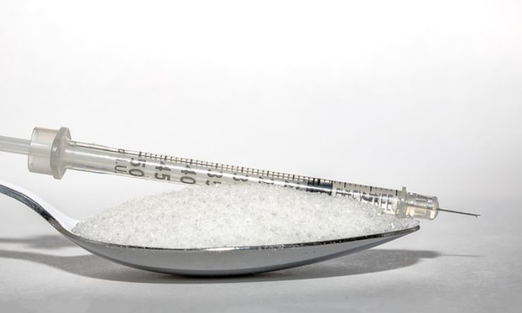 Lo zucchero bianco causa tumori? La risposta degli esperti 