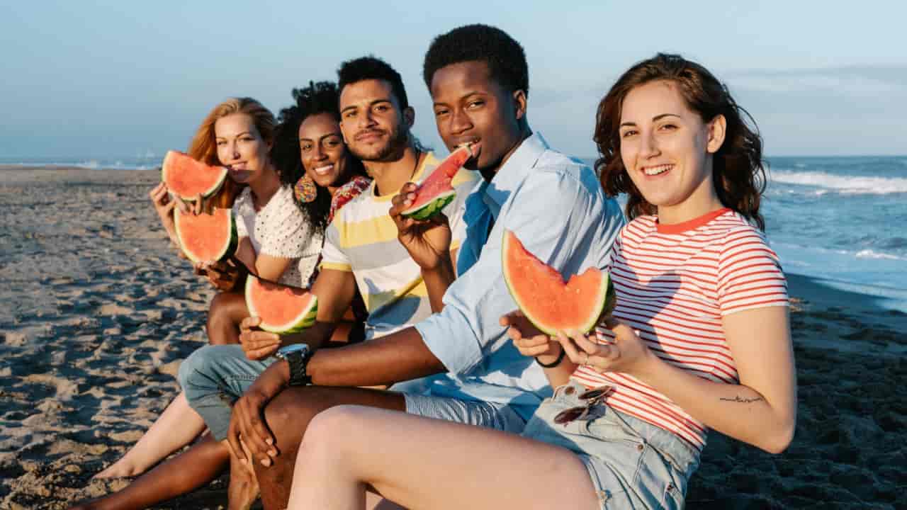 mangiare spiaggia galateo