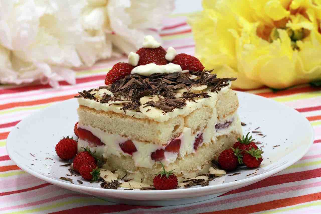 tiramisù con fragole