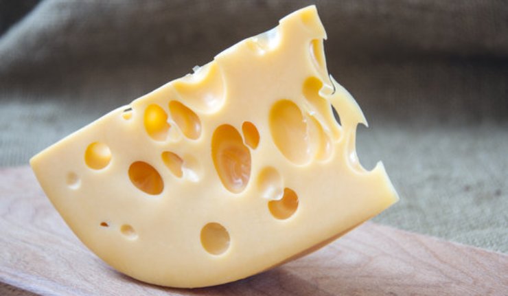 Perchè l'Emmental ha i buchi? 