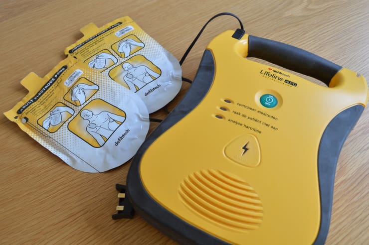 defibrillatore come si usa