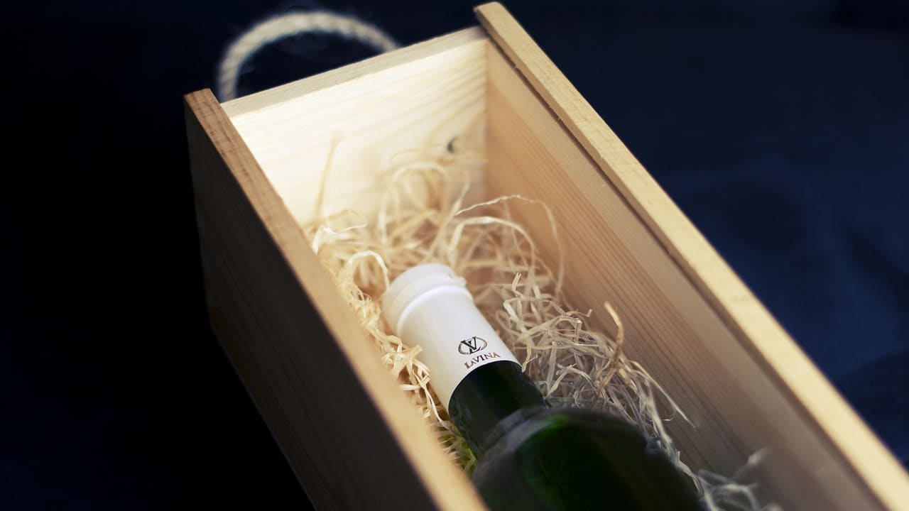 scatola legno vino riciclarla