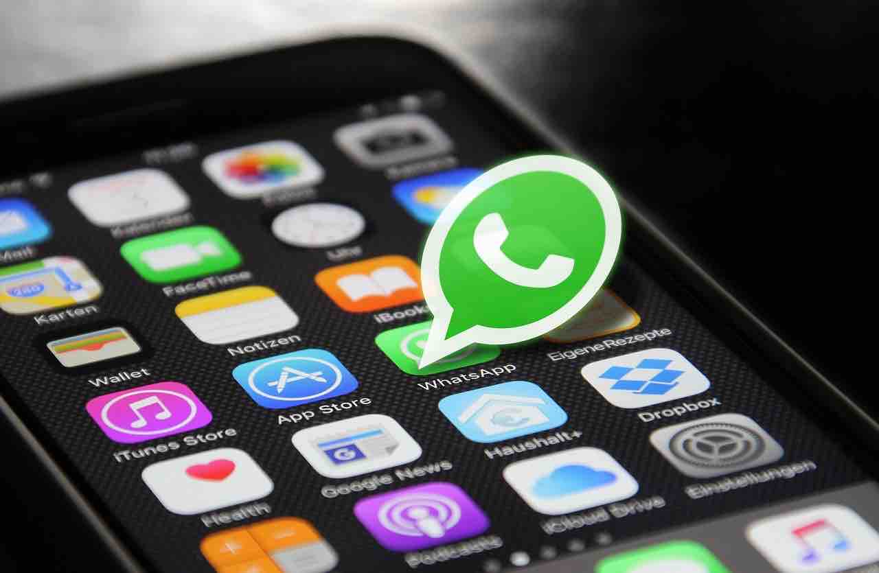 whatsapp caratteri invisibili