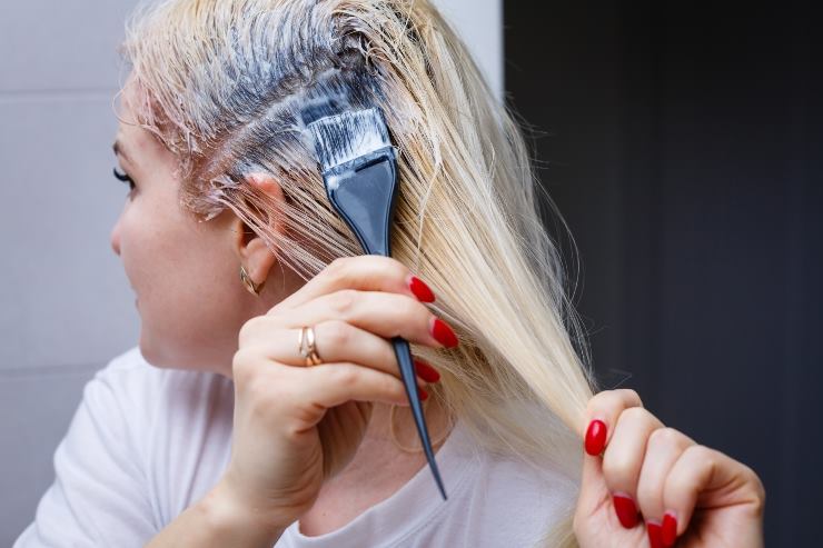 Come avere capelli bellissimi con le tinture tutte naturali: la copertura è al top