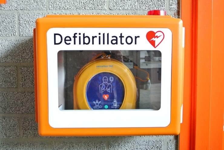 Defibrillatore e norme di primo soccorso: cosa cambia con la nuova legge