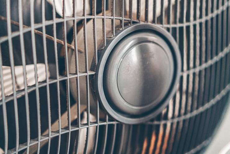 Ventilatore, non dormiteci di notte: scoperta la motivazione