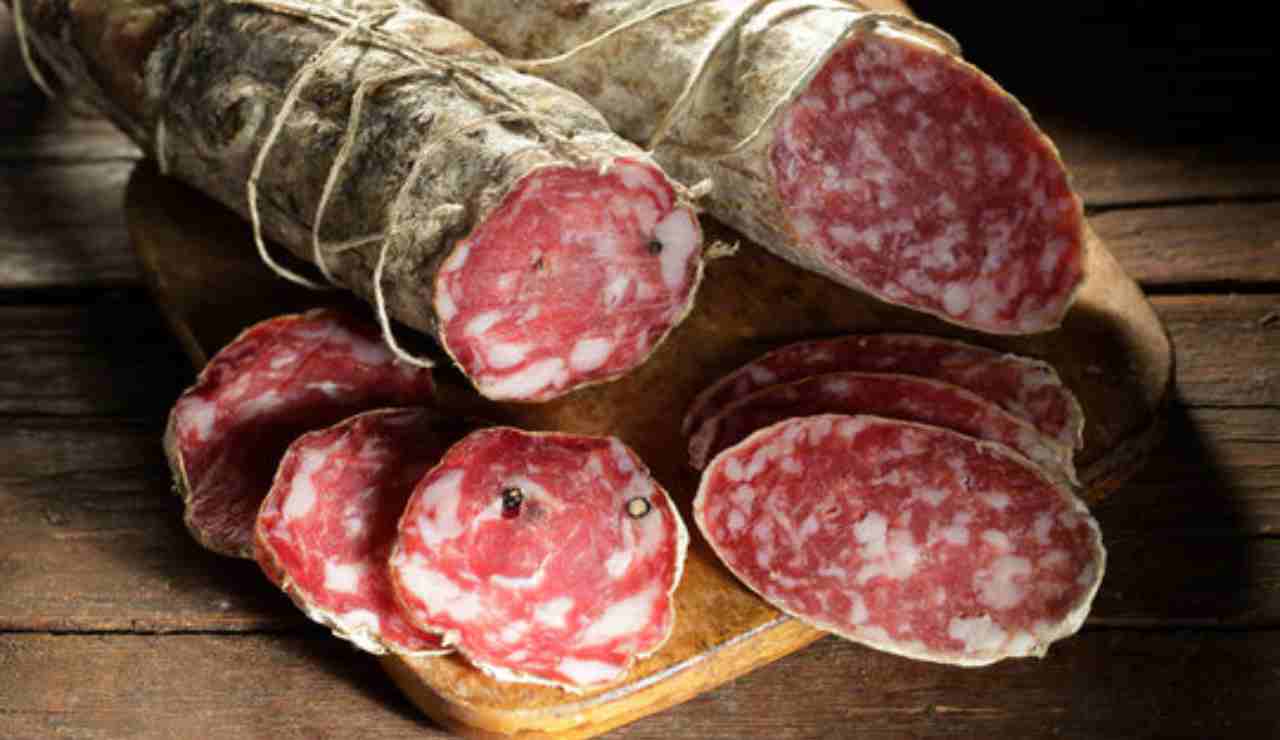 Salame con pelle