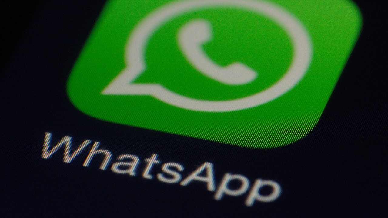 Whatsapp addio vocali fastidiosi, finalmente ecco cosa cambierà