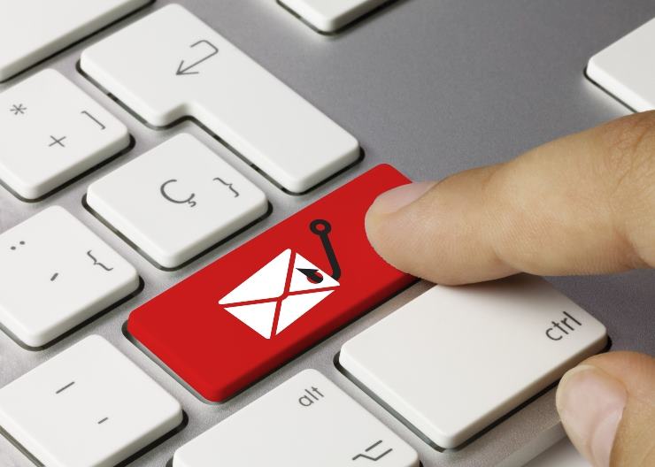Allerta dell'agenzia delle entrate: false mail circolano per rubare dati personali