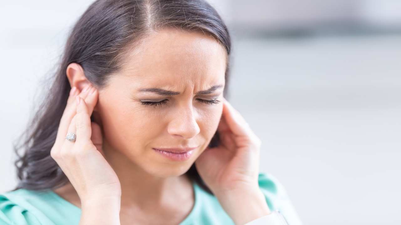 Scoperta incredibile le infezioni alle orecchie oggi più frequenti, ecco il motivo