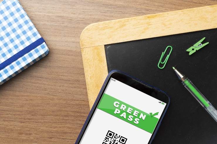 Dipendenti pubblici senza green pass sospensione dello stipendio