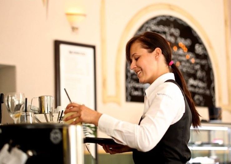 Mance a lavoro ora ci devi pagare le tasse