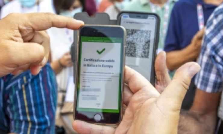 Super Green pass: cos’è e come cambierà la vita di tutti per i prossimi mesi