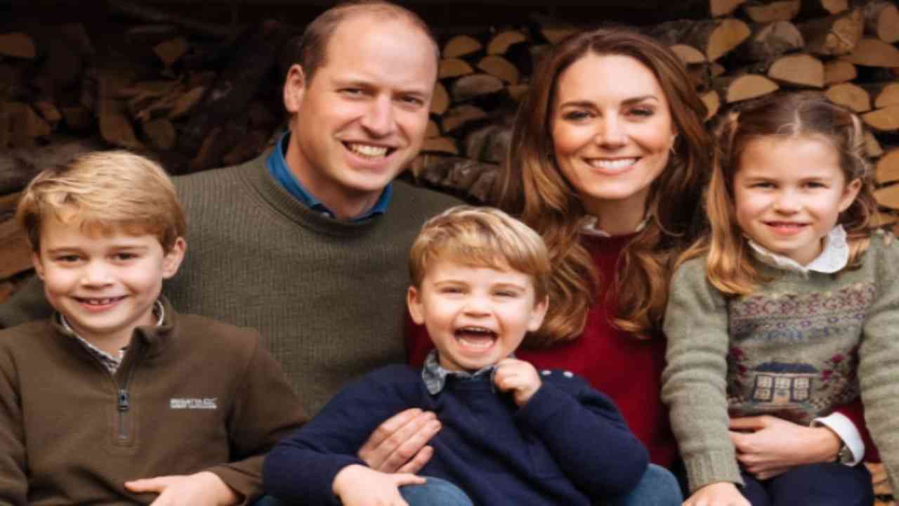 Royal Family cosa mangiano George Charlotte e Louis a colazione