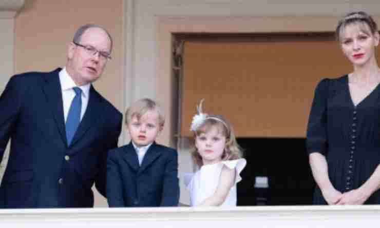 I principini di Monaco, figli di Alberto e Charlene, non vanno più a scuola: ecco perchè