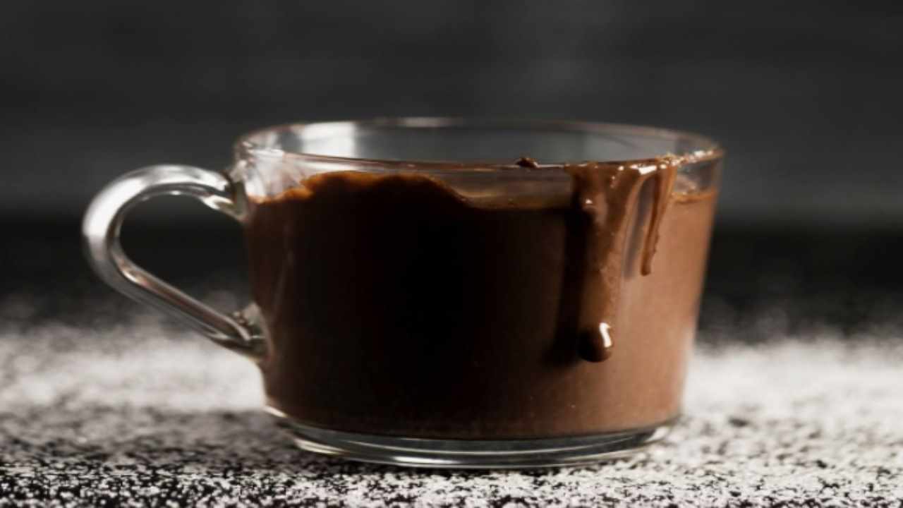 Dimagrire con cioccolata e il vino nella dieta come è possibile? E' la dieta Sirt