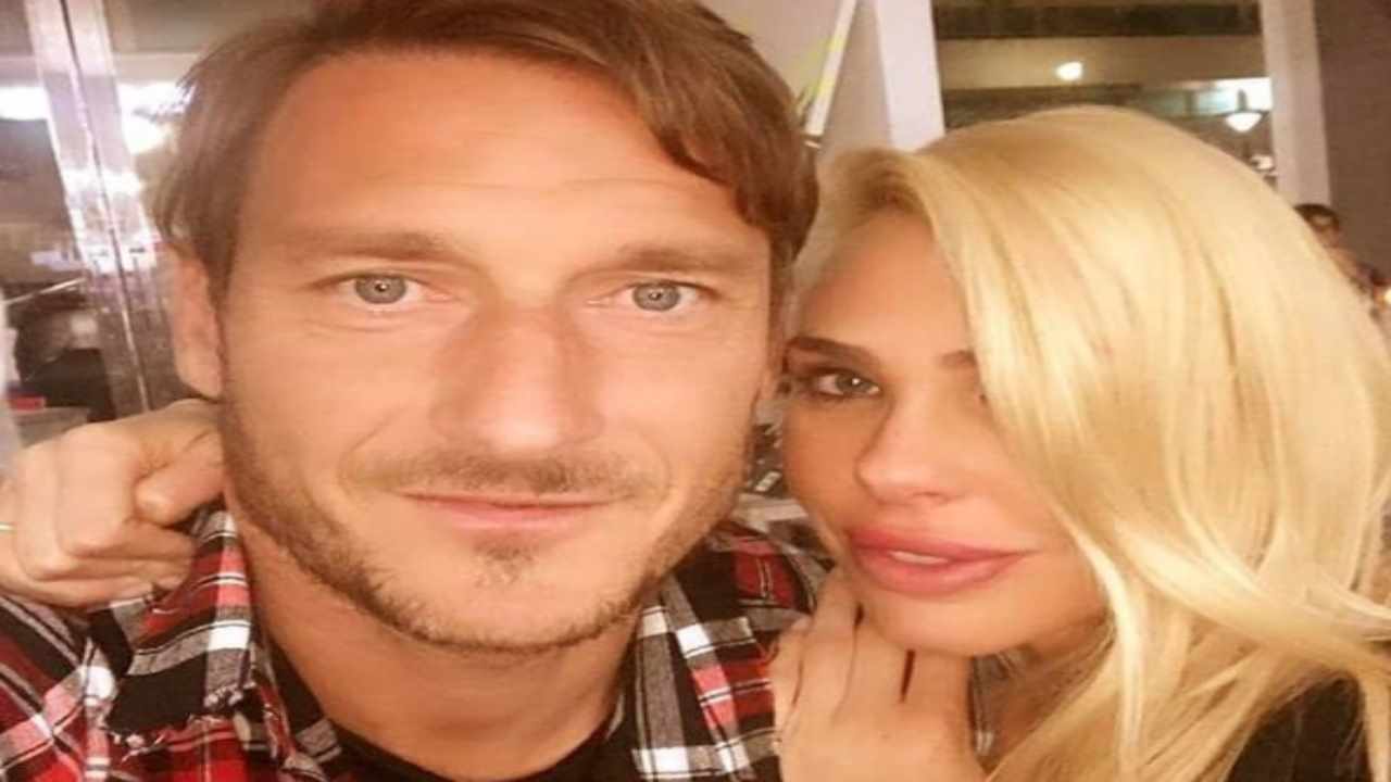 La casa di Francesco Totti e Ilary Blasi come non l'avete mai vista