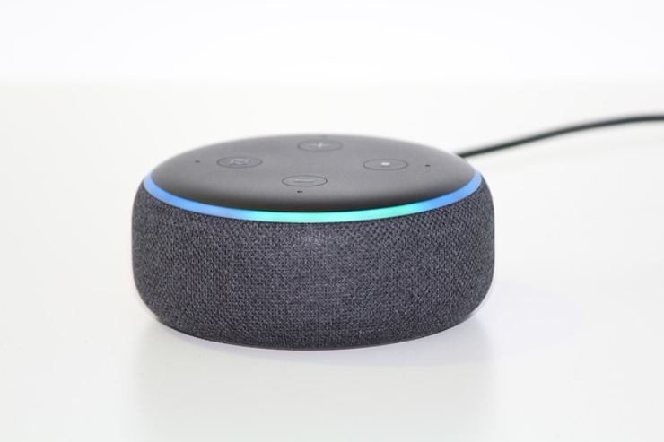 Alexa di Amazon non la dovete mai mettere in una stanza della casa ecco perchè