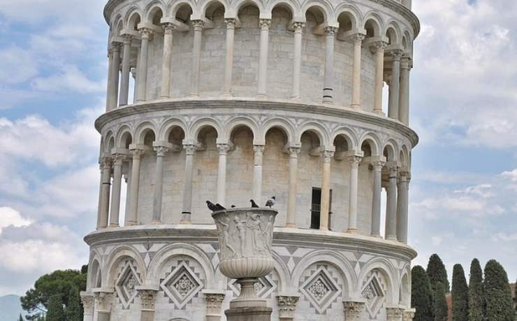 La verità perchè la torre di Pisa pende