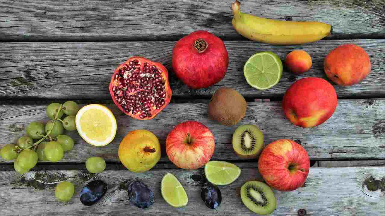 Frutto ricco di vitamine: il kiwi