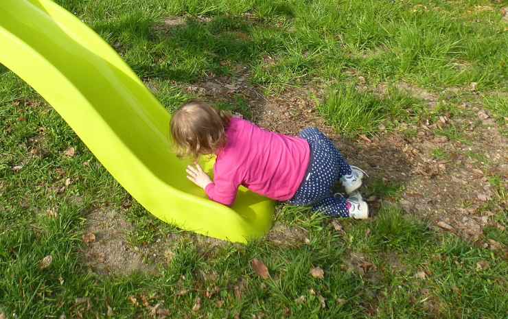 Bambino che cade, come trattare il trauma cranico