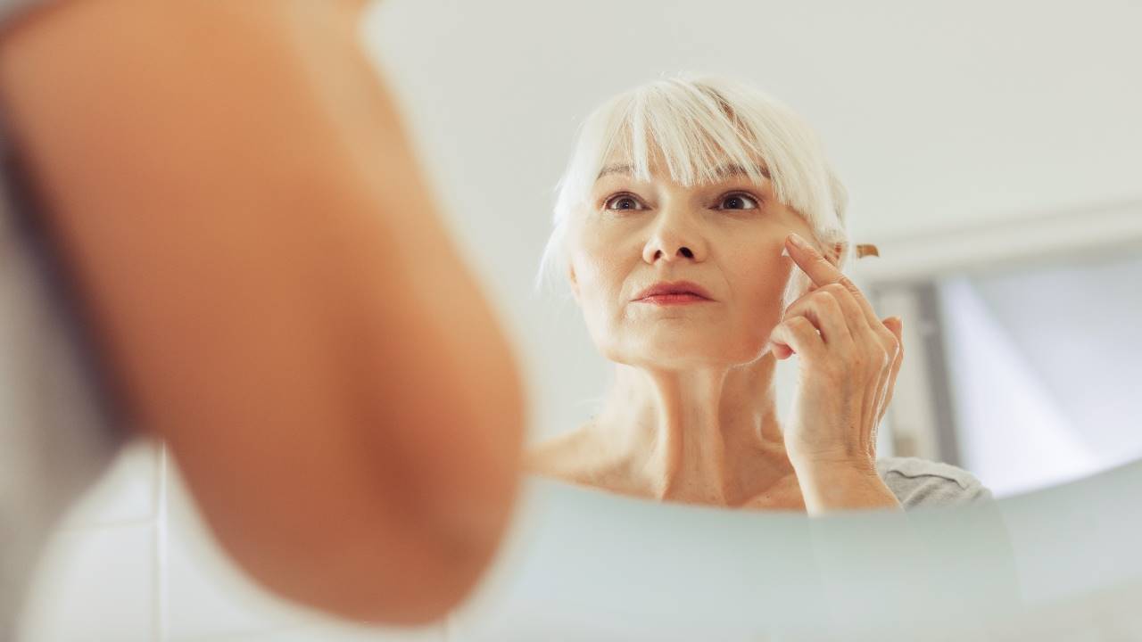 Menopausa come nascondere sul viso l'età che avanza