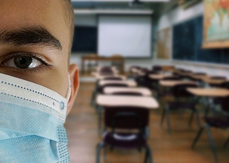 Per gli studenti tamponi gratuiti, come saranno le nuove regole a scuola