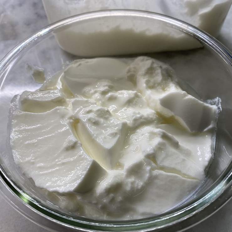 Yogurt scaduto ecco perchè non lo devi buttare mai!