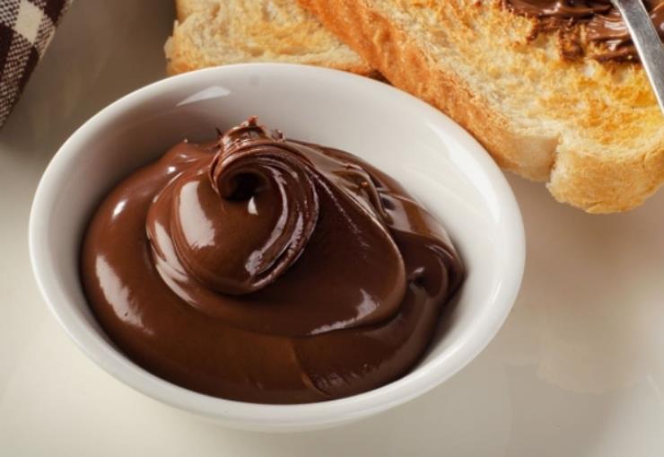 La nutella e buona ma la crema ancora di più, ecco come la potete preparare in casa