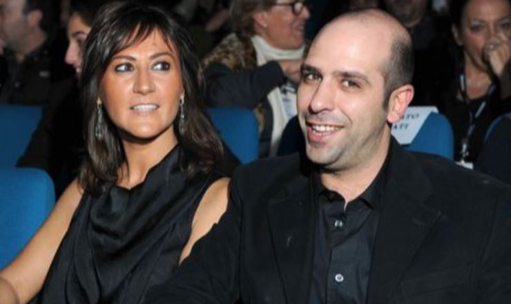 La bellissima moglie di Checco Zalone chi è? Dove vive la coppia