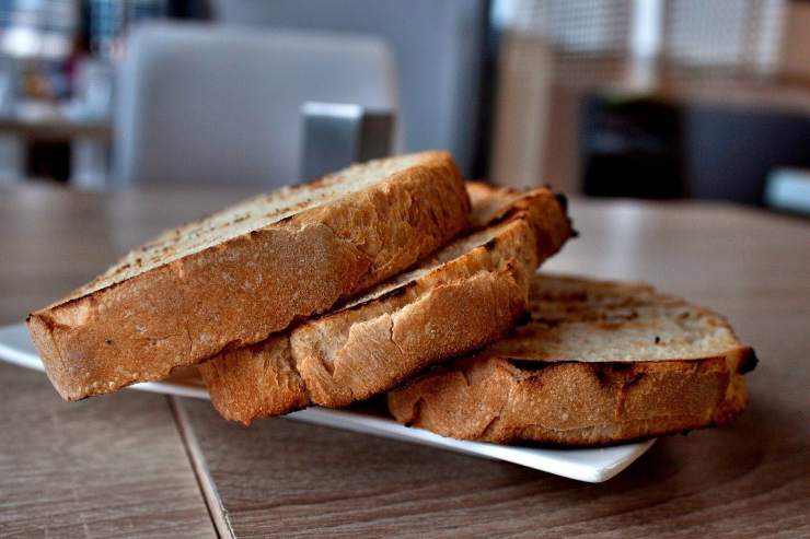 Pane abbrustolito