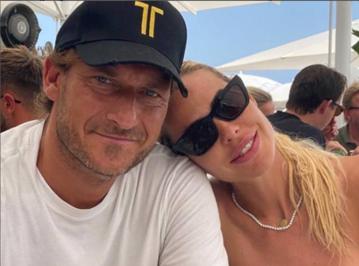 CHANEL, CRISTIAN  E ISABEL  TOTTI, COME SONO OGGI E CON CHI VIVONO