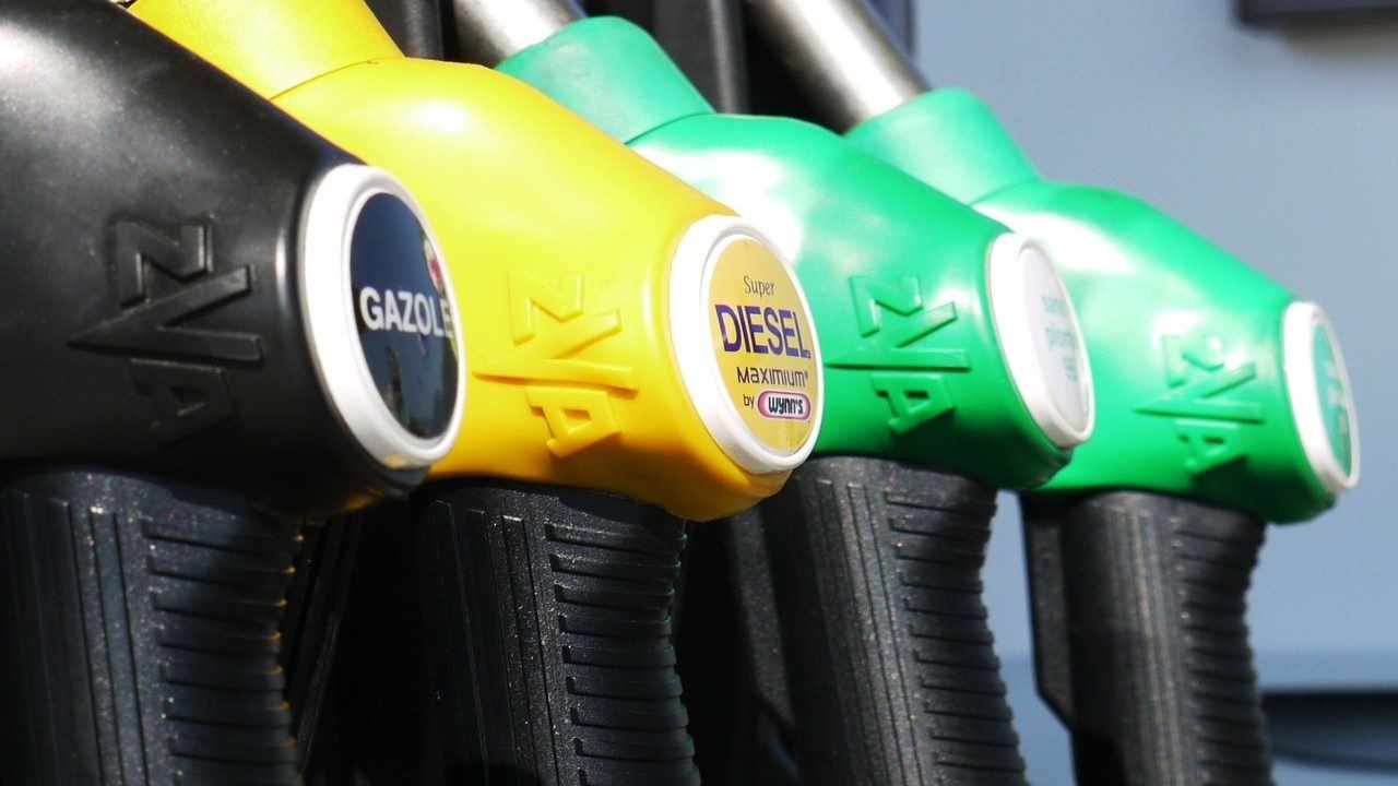 Ma quale caro benzina, cosa sta succedendo al Diesel follia pura