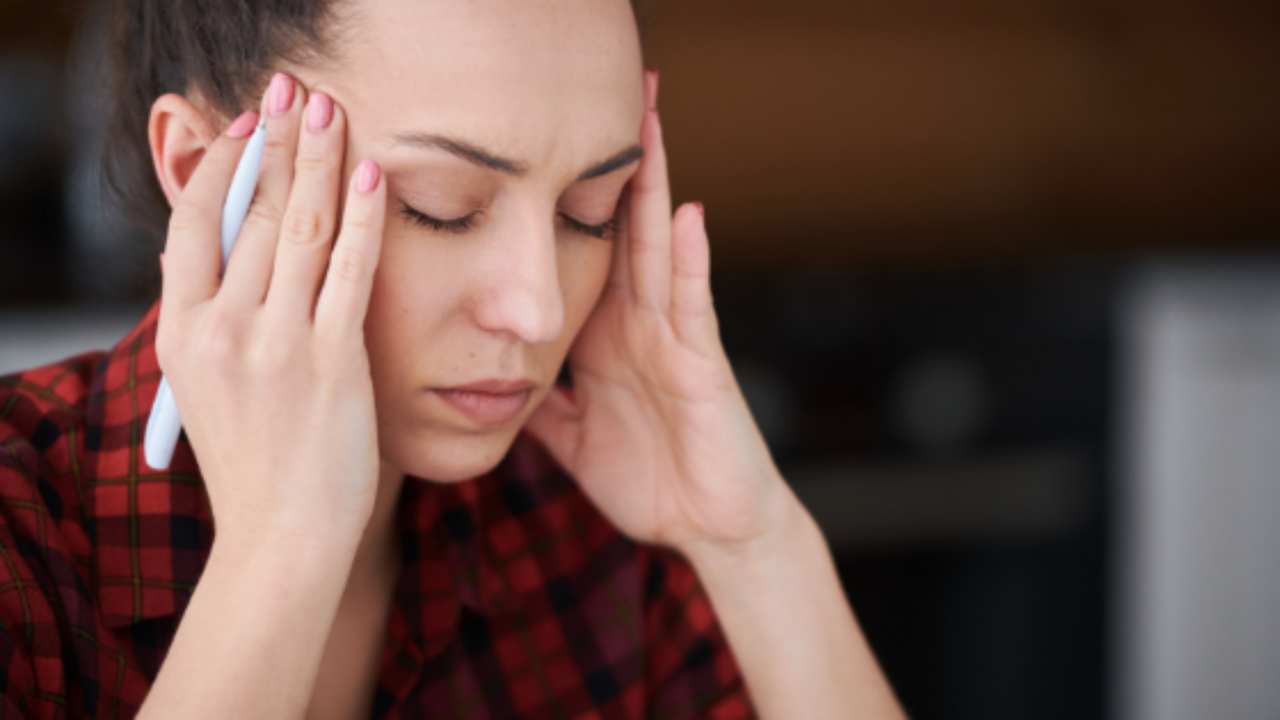 Mal di testa cause sintomi - NonSapeviChe