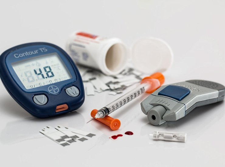 sei diabetico e hai diverse patologie ti spettano più  di 500 euro di invalidità, indipendentemente dal reddito ecco cosa devi fare