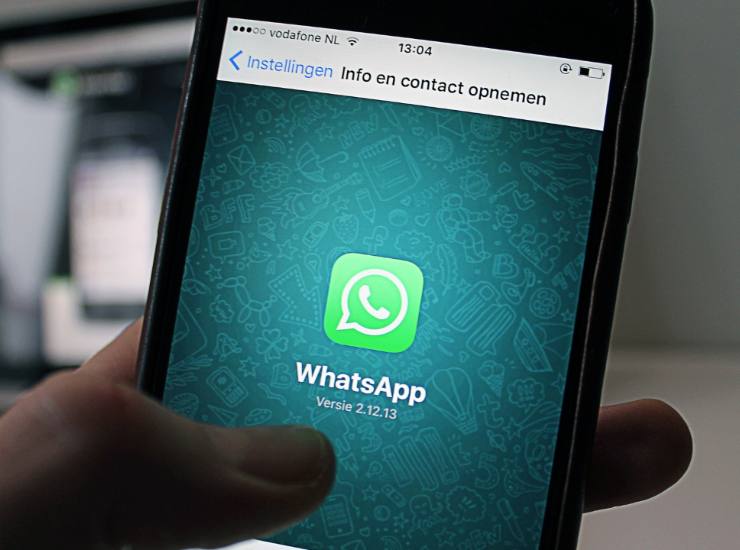 whatsapp lui ti tradisce eccom come scoprirlo