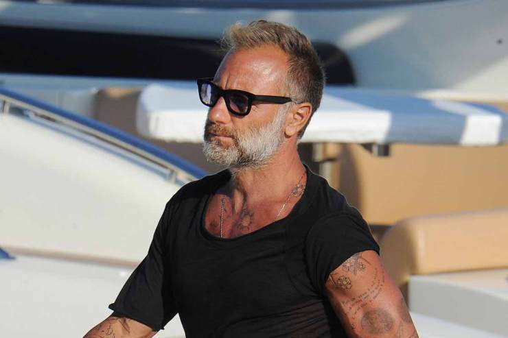 Gianluca Vacchi case cosa hanno in comune - NonSapeviChe