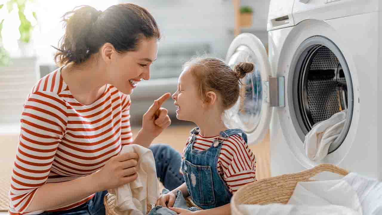 rimedi naturali per disinfettare lavatrice e lavastroviglie
