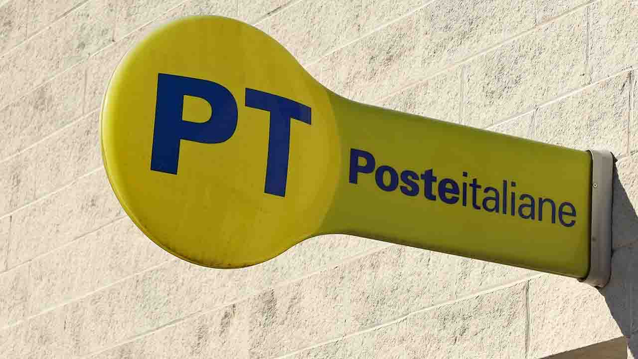 poste italiane, a rischio i libretti postali