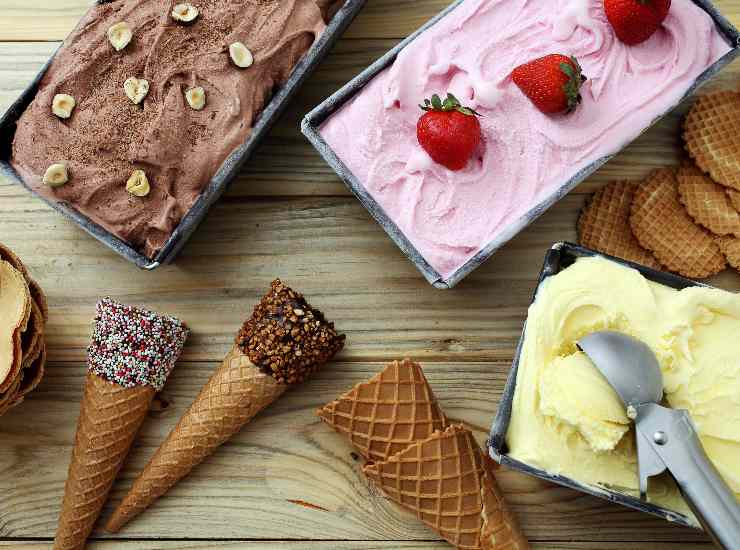 tempo di gelato, come riconoscere quello artigianale, ecco i trucchetti da adottare per non cadere in tranelli