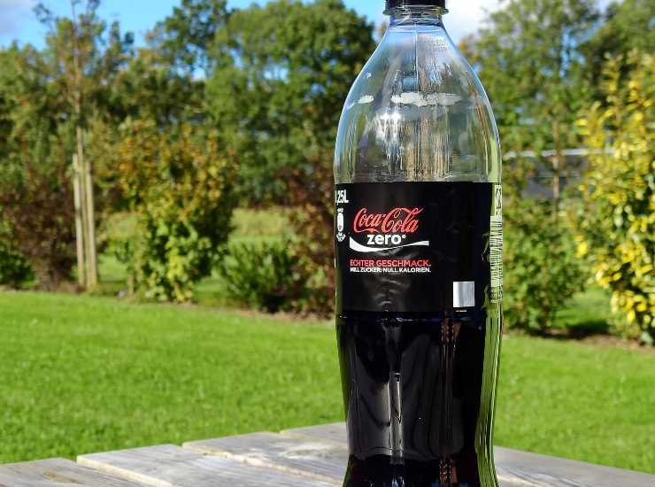 Coca cola zero, altro che non fa ingrassare, cosa fa al nostro corpo? 20072022 Nonsapeviche