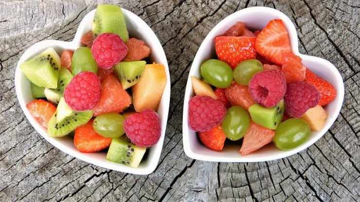 Diabete, ma è vero che la frutta non va mangiata, facciamo chiarezza