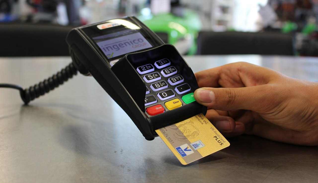 pagamenti con Pos, multe per chi non segue le nuove regole